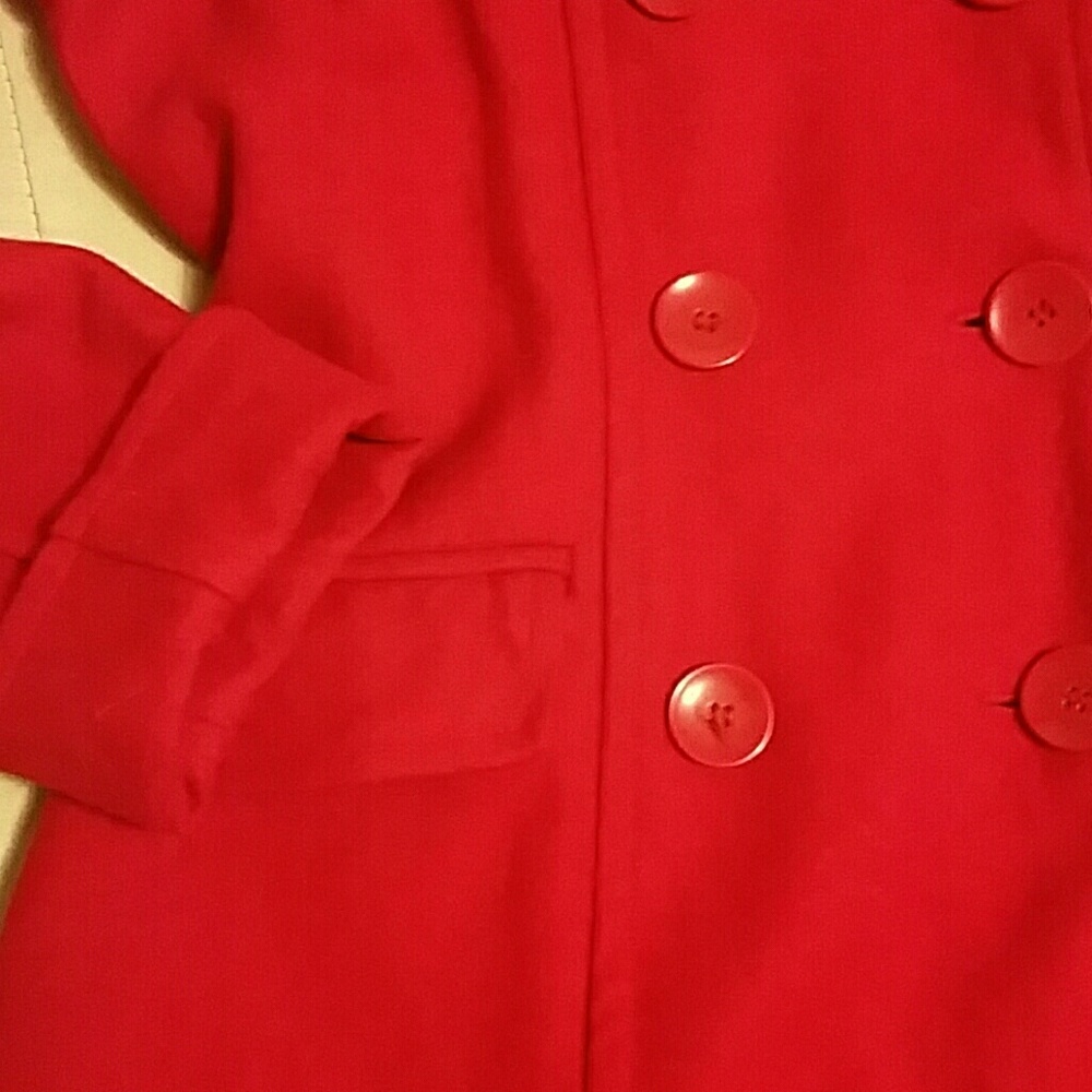 Beautiful Red Peacoat - Picture 2 of 11